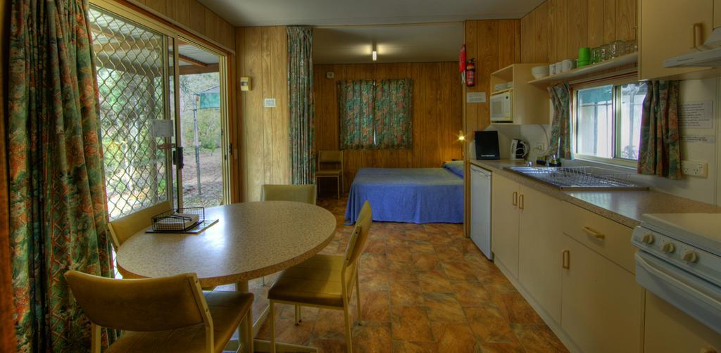 Riverview Caravan Park Porepunkah Eksteriør billede